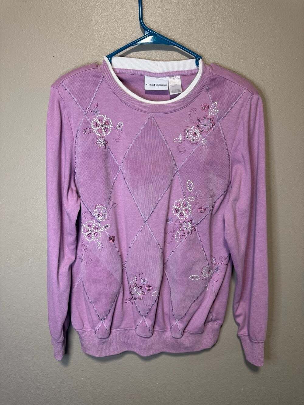 Alfred Dunner Vintage Purple Embroidered Floral sweater M